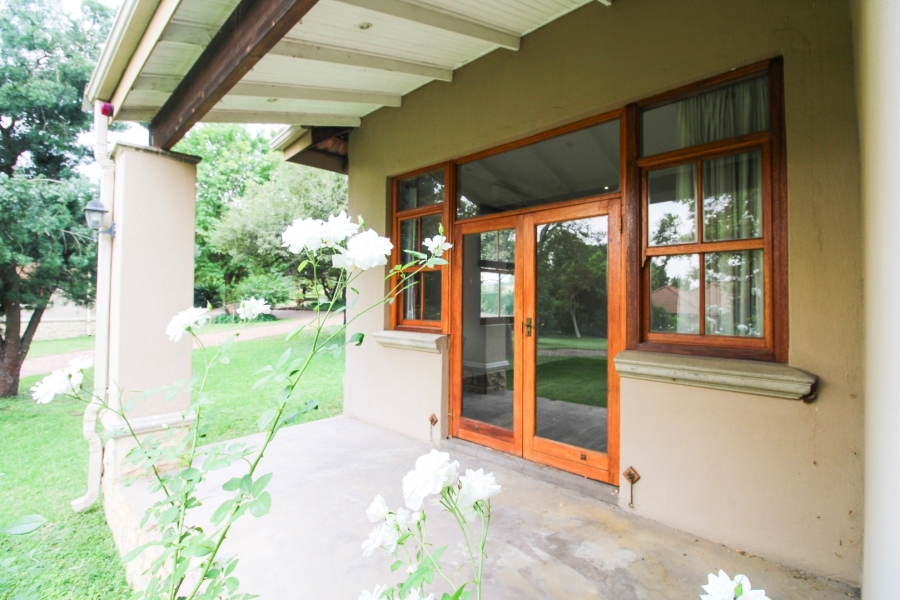 To Let 2 Bedroom Property for Rent in Lanseria Gauteng