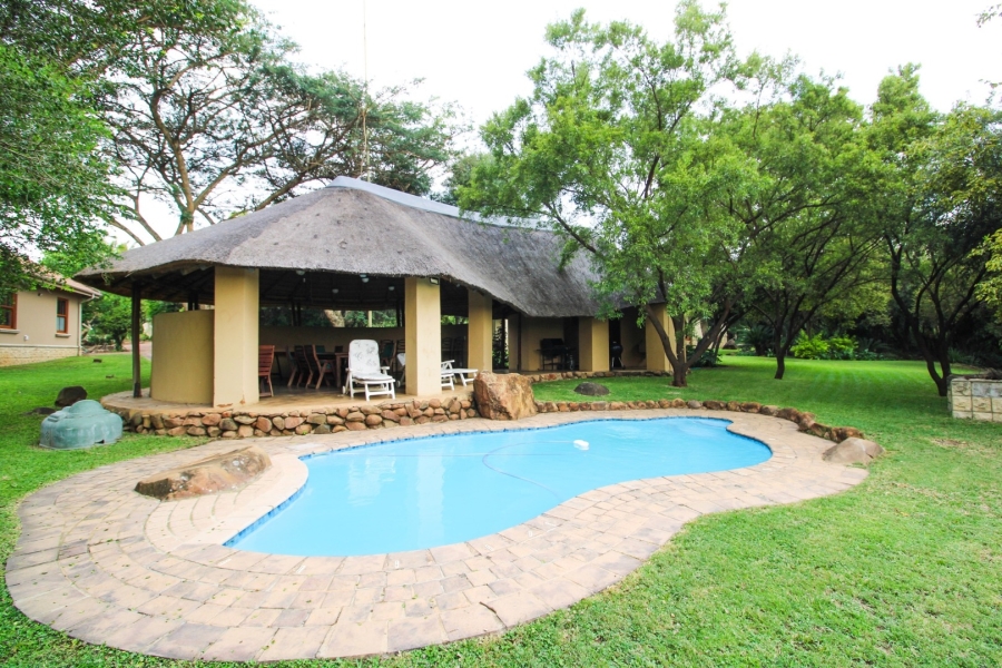 To Let 2 Bedroom Property for Rent in Lanseria Gauteng