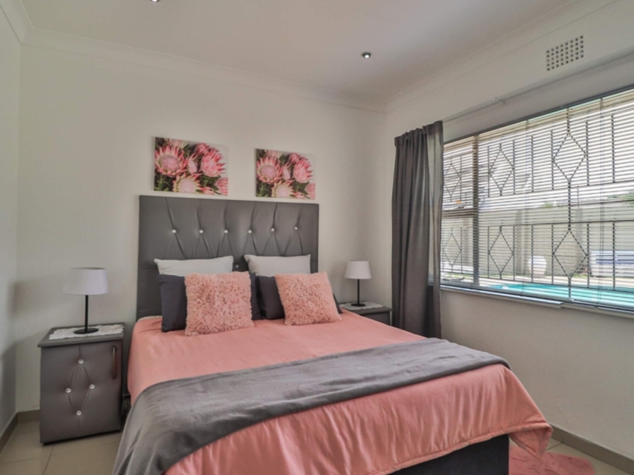 To Let 3 Bedroom Property for Rent in Farrarmere Gauteng