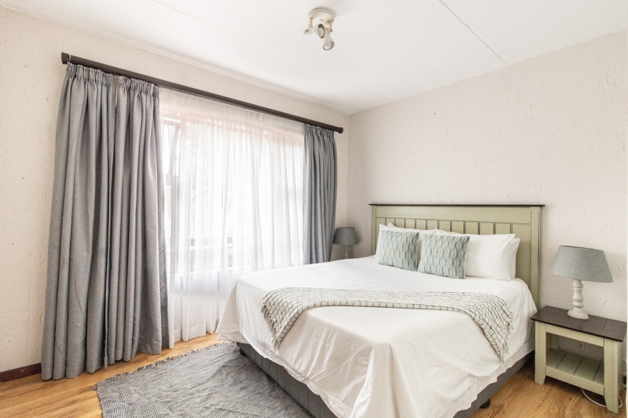 To Let 2 Bedroom Property for Rent in Lonehill Gauteng