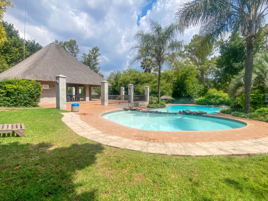 2 Bedroom Property for Sale in Jukskei Park Gauteng