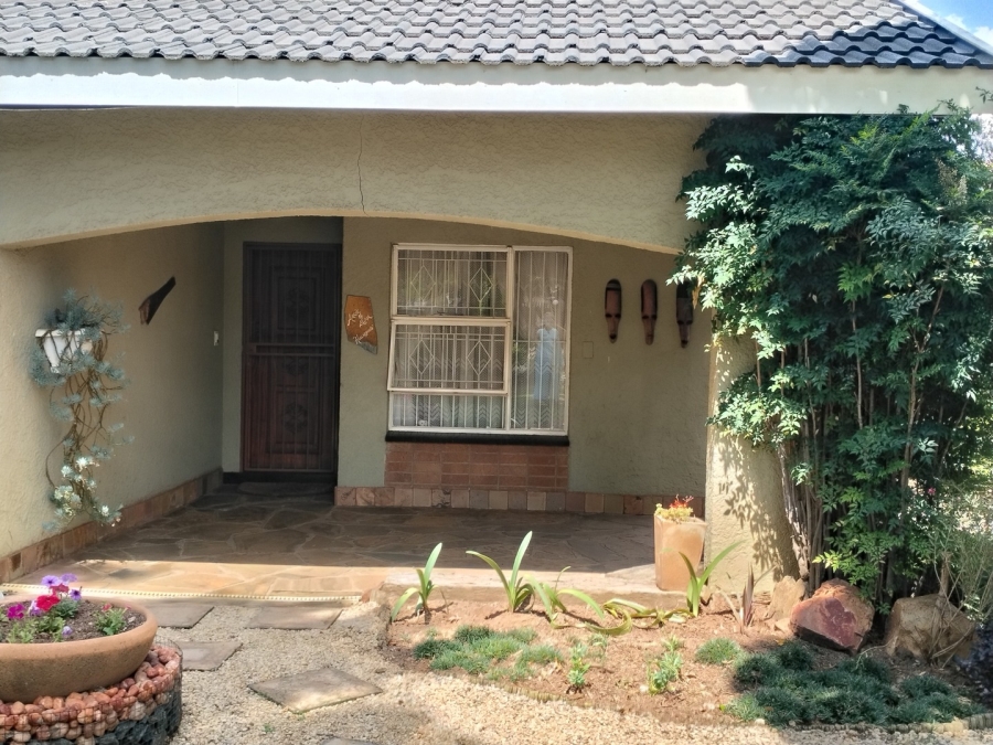 4 Bedroom Property for Sale in Ferryvale Gauteng
