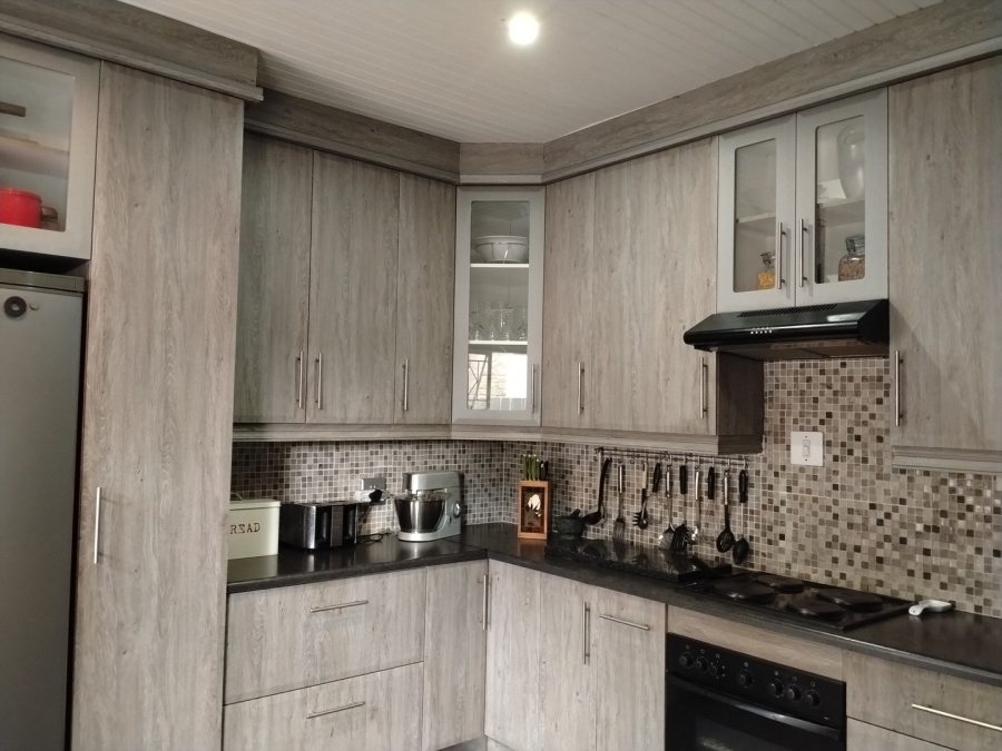 4 Bedroom Property for Sale in Ferryvale Gauteng