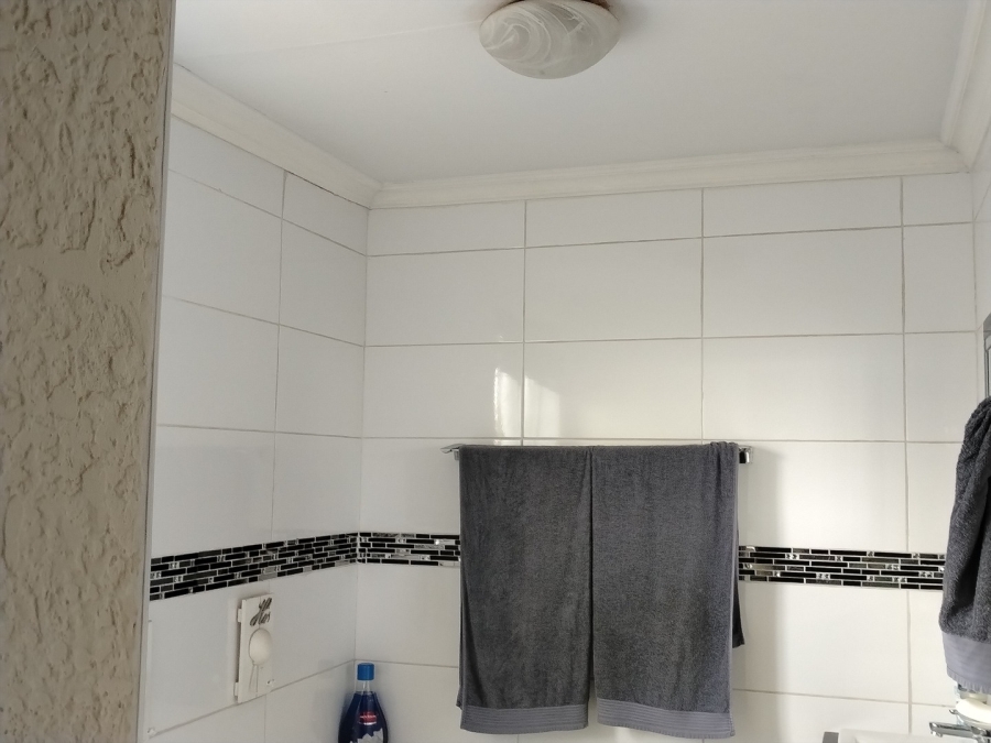 4 Bedroom Property for Sale in Ferryvale Gauteng