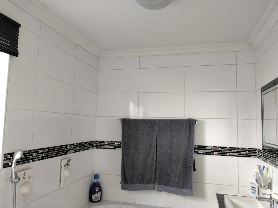 4 Bedroom Property for Sale in Ferryvale Gauteng