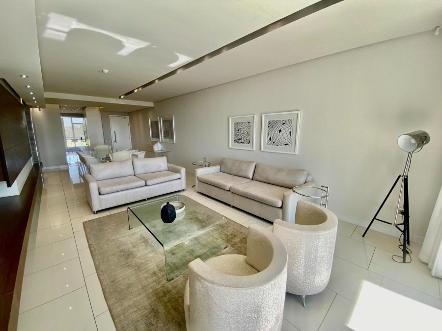 To Let 2 Bedroom Property for Rent in Sandhurst Gauteng