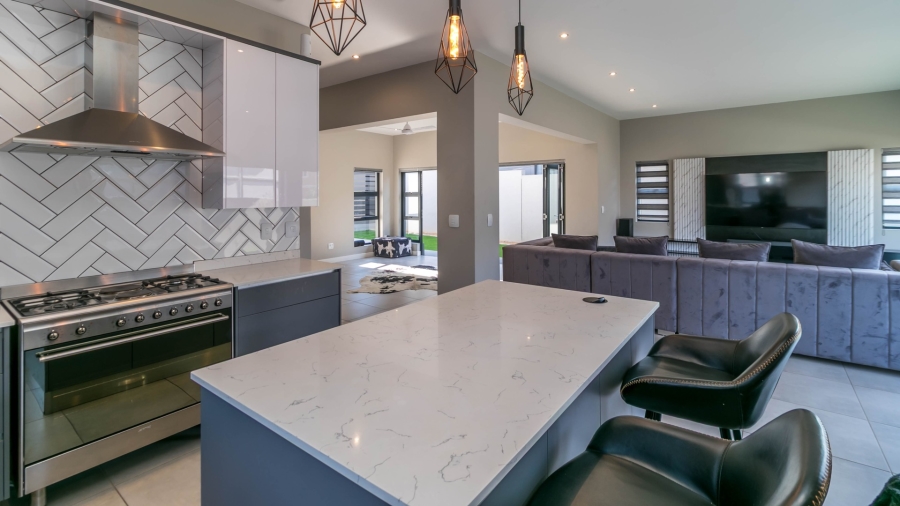 To Let 3 Bedroom Property for Rent in Olivedale Gauteng