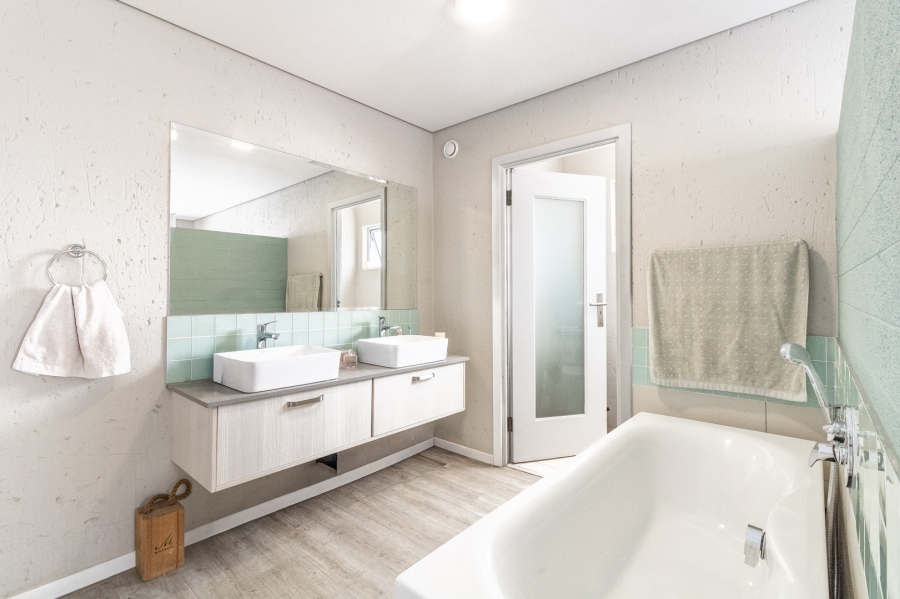 2 Bedroom Property for Sale in Paulshof Gauteng