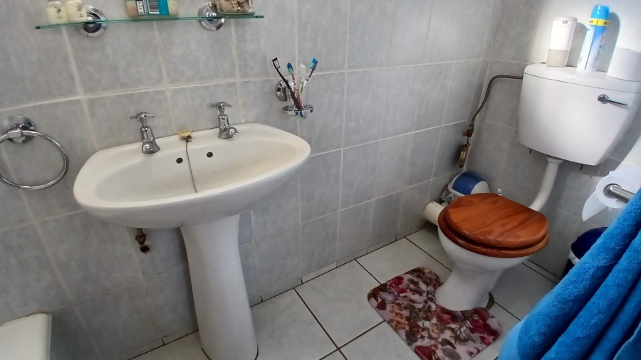 4 Bedroom Property for Sale in Wierda Park Gauteng