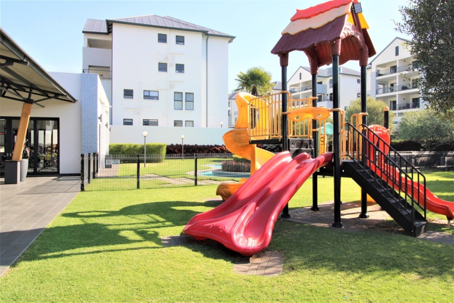 To Let 1 Bedroom Property for Rent in Bryanston Gauteng