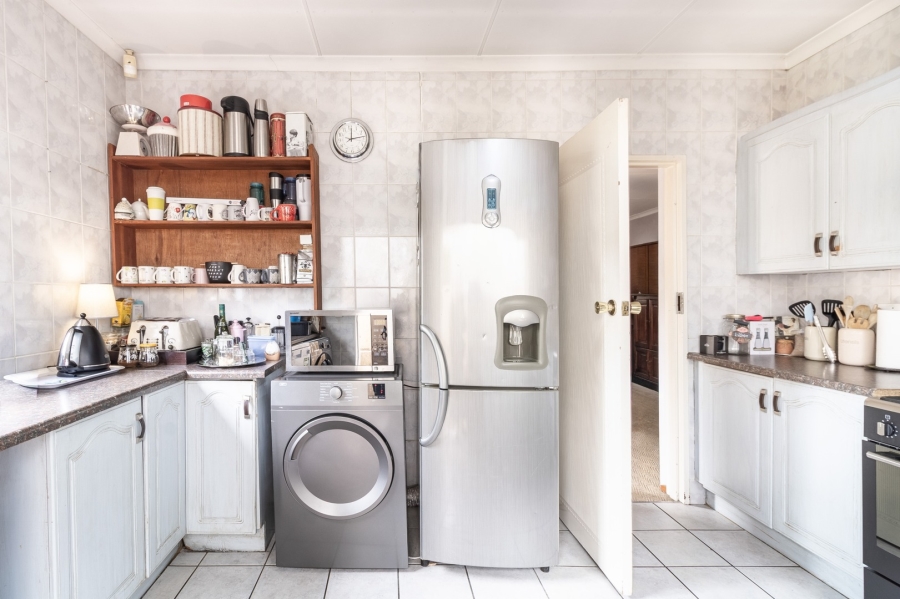 3 Bedroom Property for Sale in Douglasdale Gauteng