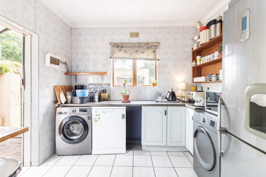 3 Bedroom Property for Sale in Douglasdale Gauteng