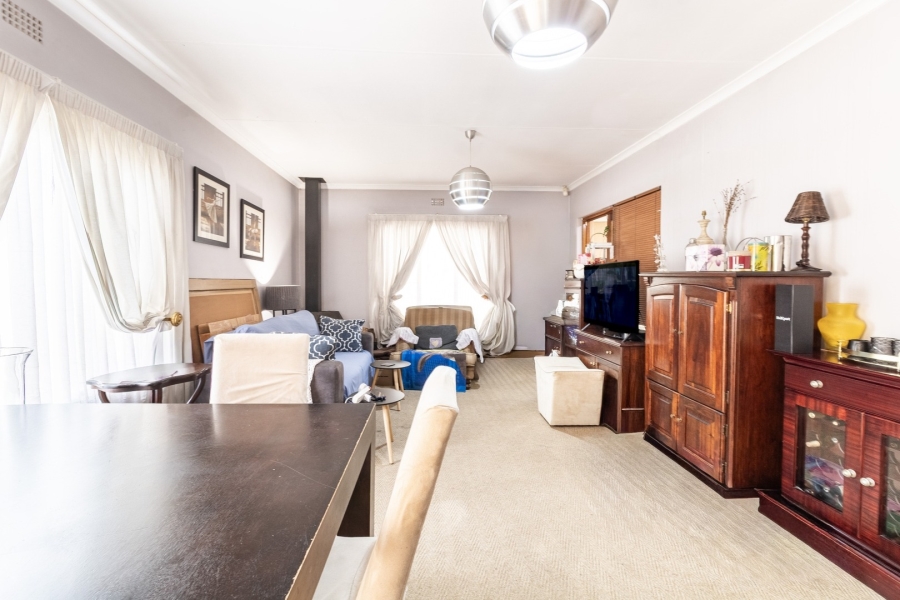 3 Bedroom Property for Sale in Douglasdale Gauteng