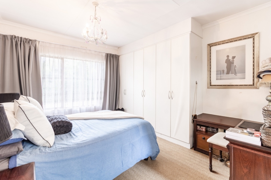 3 Bedroom Property for Sale in Douglasdale Gauteng