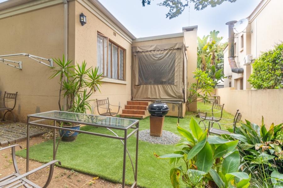 3 Bedroom Property for Sale in Douglasdale Gauteng