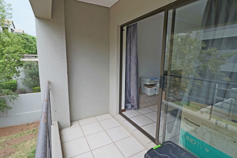 To Let 1 Bedroom Property for Rent in Bryanston Gauteng