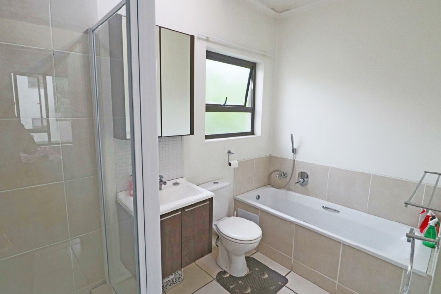 To Let 1 Bedroom Property for Rent in Bryanston Gauteng