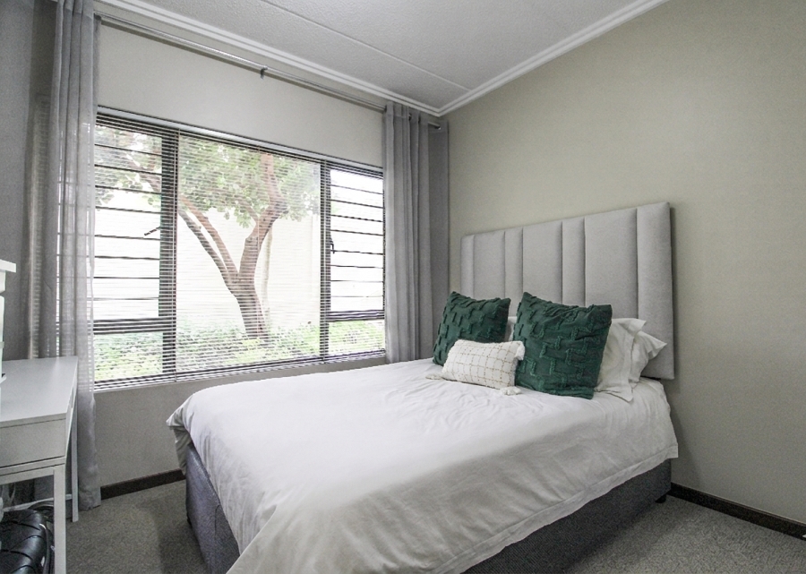 2 Bedroom Property for Sale in Bryanston Gauteng