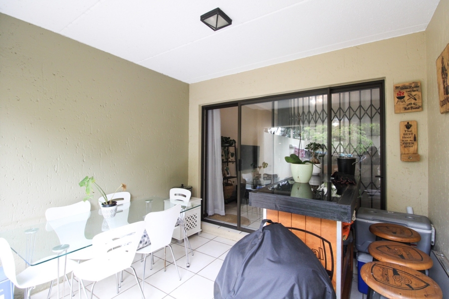 2 Bedroom Property for Sale in Bryanston Gauteng
