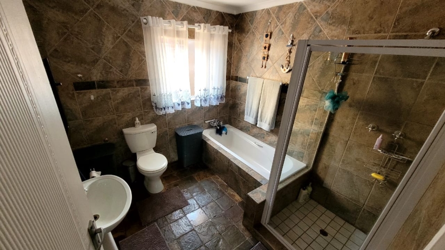 3 Bedroom Property for Sale in Montana Gauteng