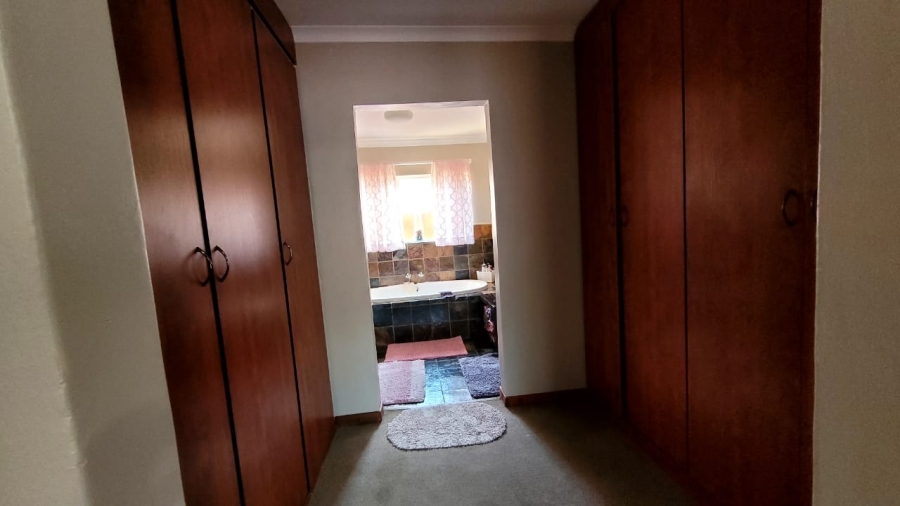 3 Bedroom Property for Sale in Montana Gauteng