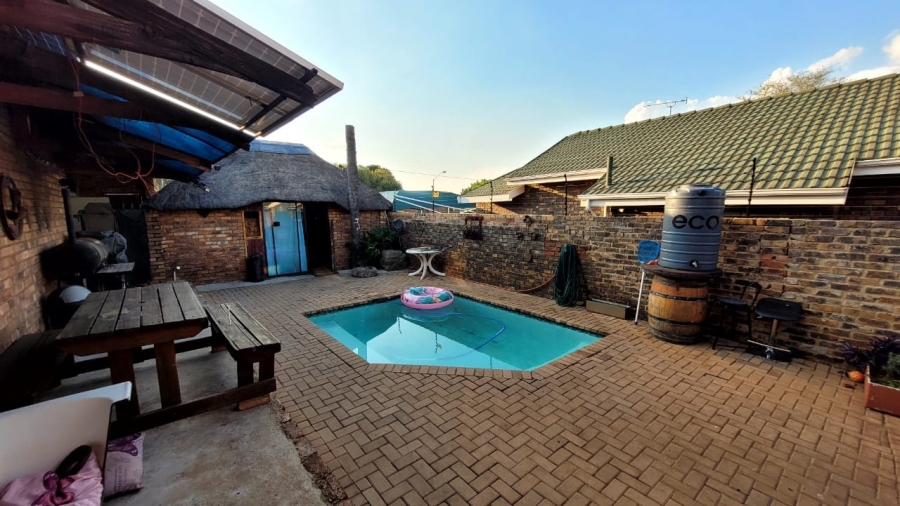 3 Bedroom Property for Sale in Montana Gauteng
