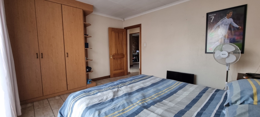 4 Bedroom Property for Sale in Sunward Park Gauteng