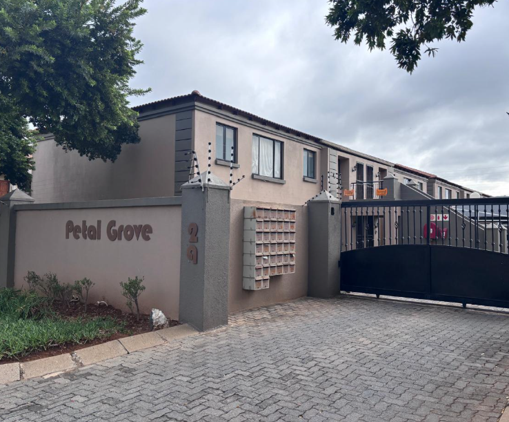 2 Bedroom Property for Sale in Meyersdal Gauteng