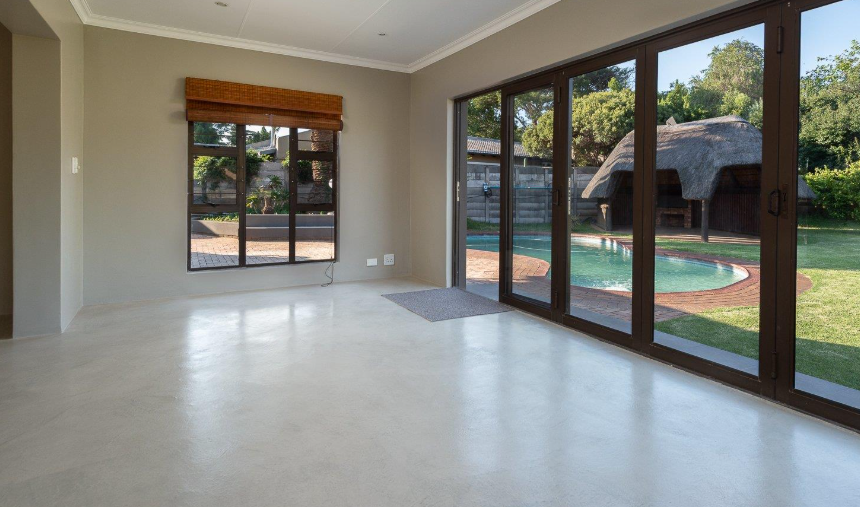 3 Bedroom Property for Sale in Brackenhurst Gauteng