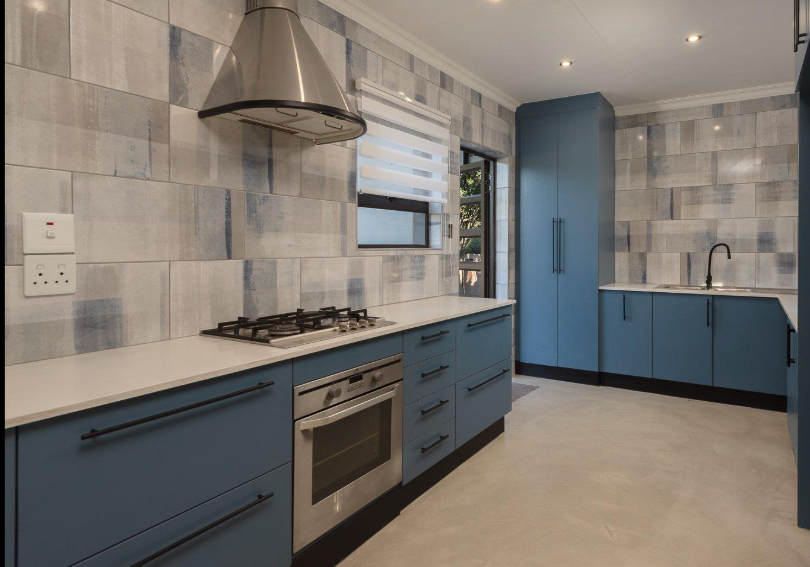 3 Bedroom Property for Sale in Brackenhurst Gauteng