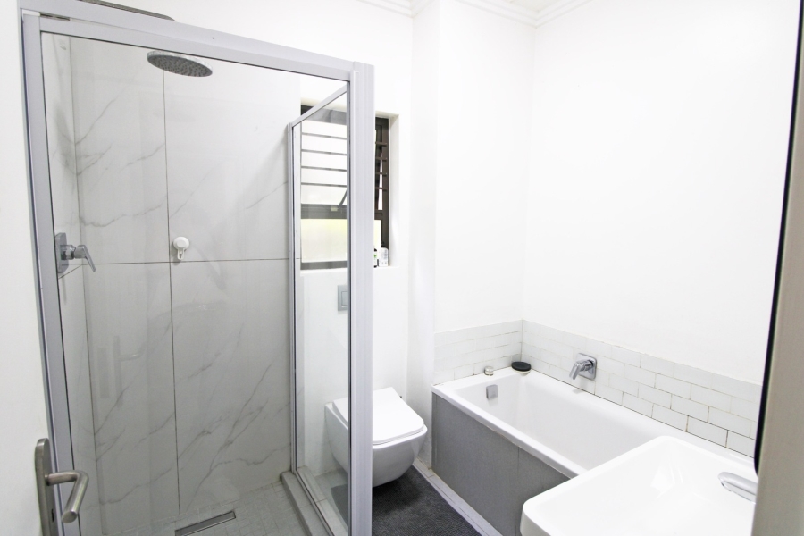 2 Bedroom Property for Sale in Bryanston Gauteng