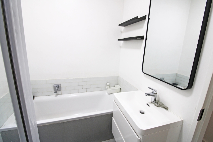 2 Bedroom Property for Sale in Bryanston Gauteng