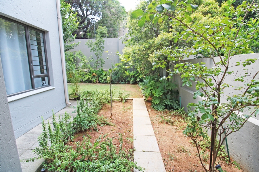 2 Bedroom Property for Sale in Bryanston Gauteng