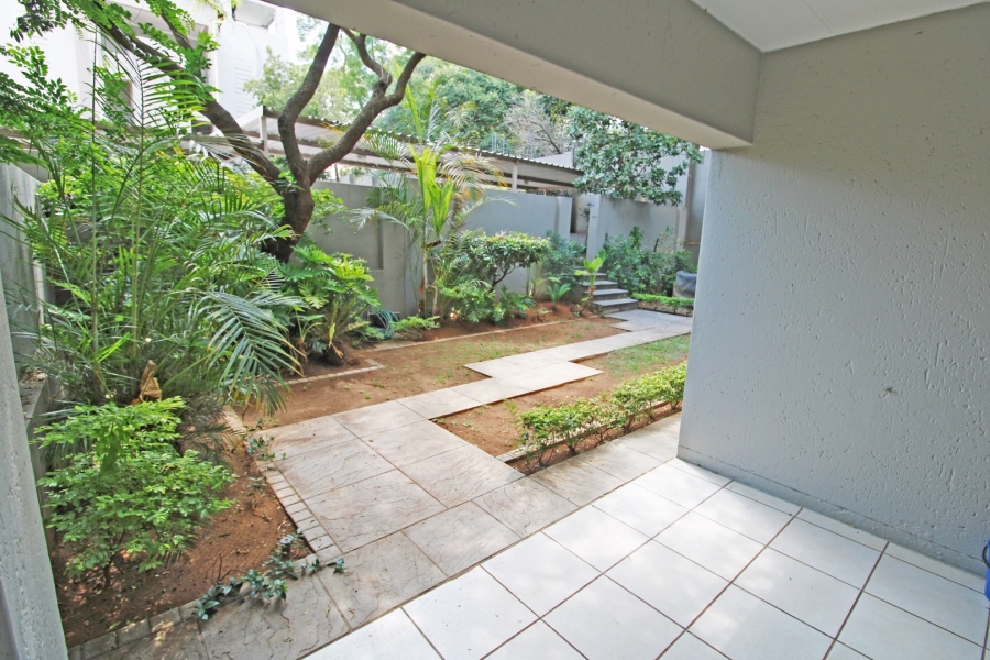 2 Bedroom Property for Sale in Bryanston Gauteng