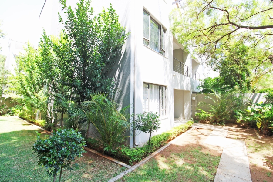 2 Bedroom Property for Sale in Bryanston Gauteng