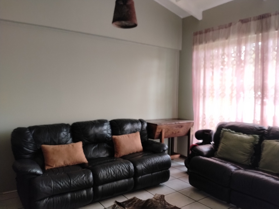 4 Bedroom Property for Sale in Selcourt Gauteng