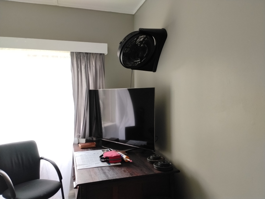 4 Bedroom Property for Sale in Selcourt Gauteng