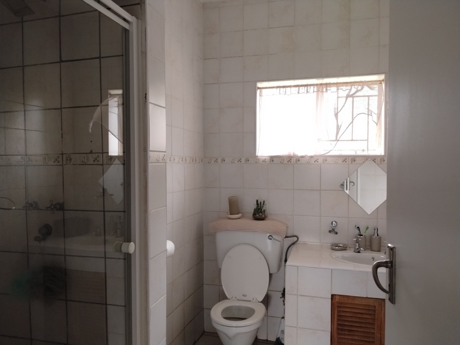 4 Bedroom Property for Sale in Selcourt Gauteng
