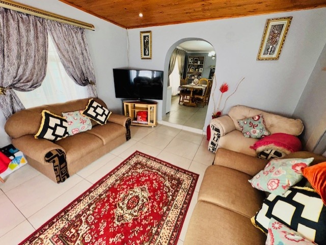 3 Bedroom Property for Sale in Lenasia South Gauteng