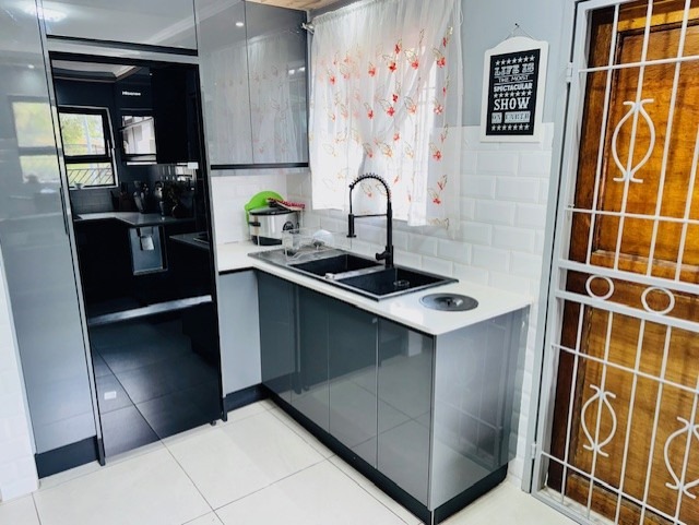 3 Bedroom Property for Sale in Lenasia South Gauteng