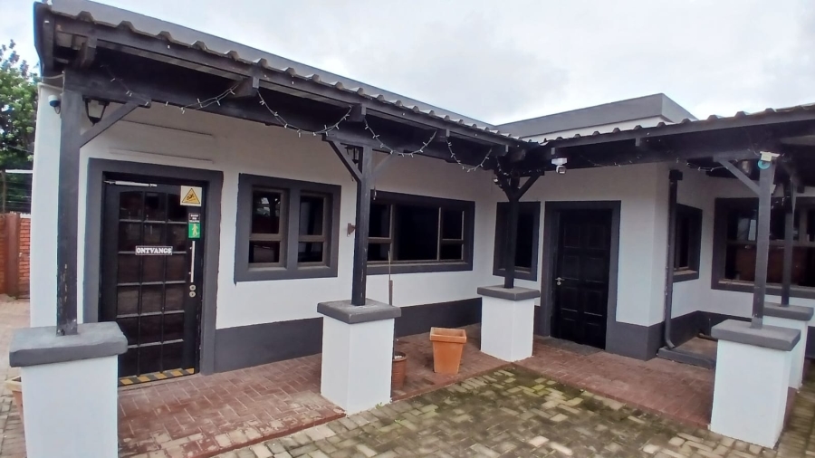 To Let commercial Property for Rent in Wierda Park Gauteng