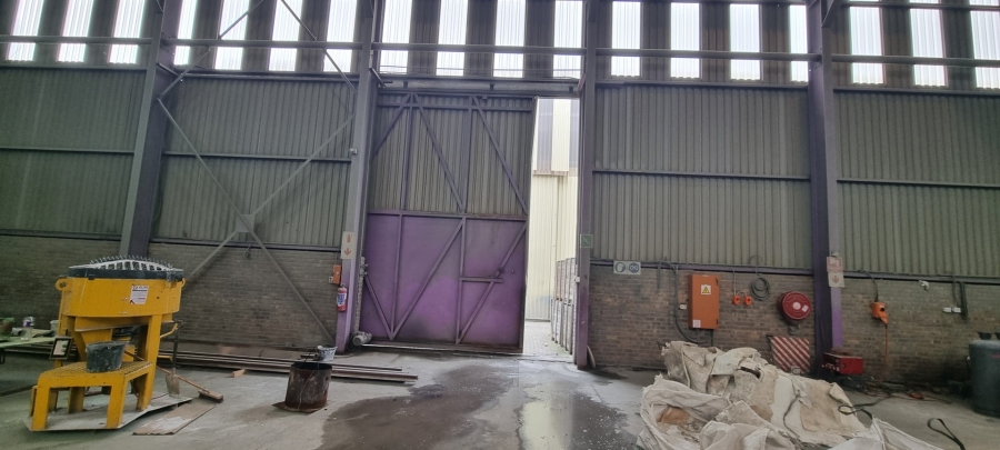 Commercial Property for Sale in Sybrand Van Niekerk Park Gauteng