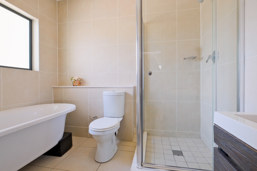 3 Bedroom Property for Sale in Bryanston Gauteng