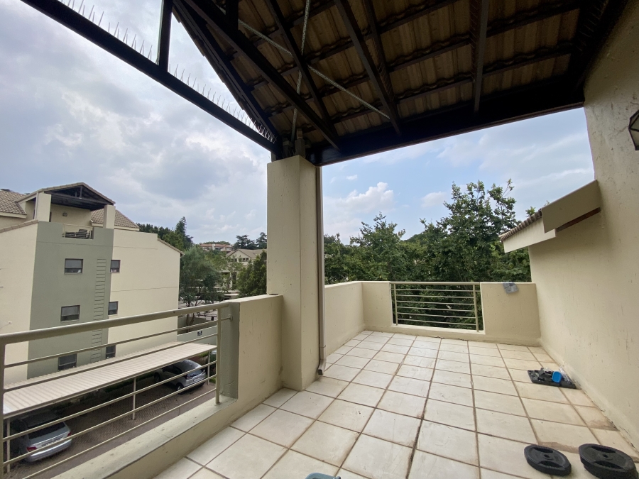 1 Bedroom Property for Sale in Bryanston Gauteng