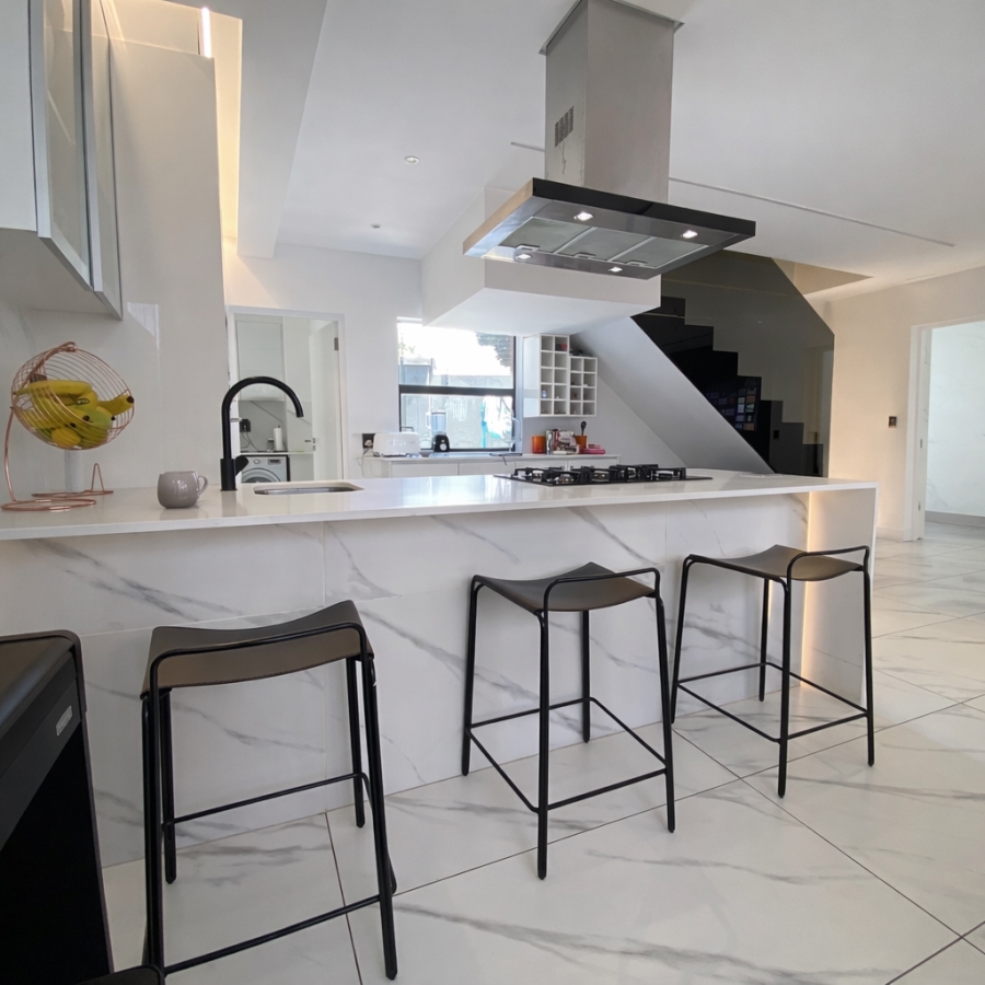 3 Bedroom Property for Sale in Fourways Gauteng