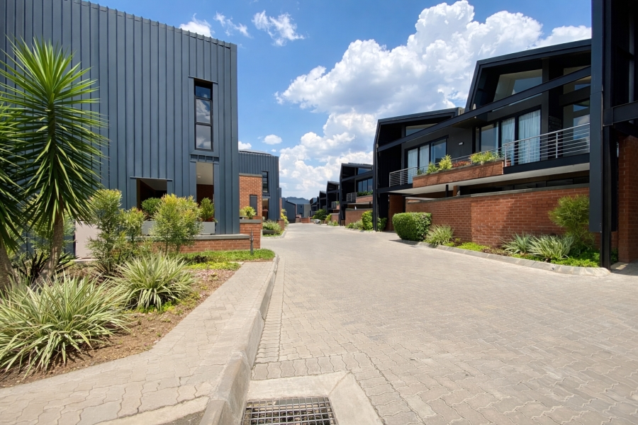 3 Bedroom Property for Sale in Fourways Gauteng