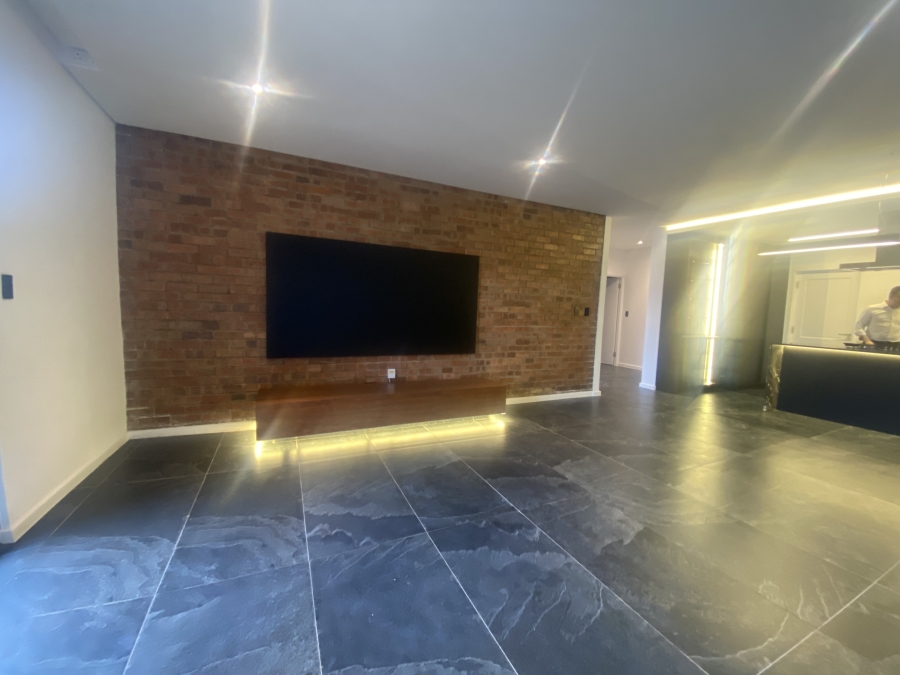 2 Bedroom Property for Sale in Fourways Gauteng