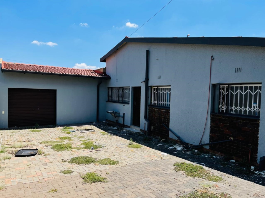 3 Bedroom Property for Sale in Birch Acres Gauteng