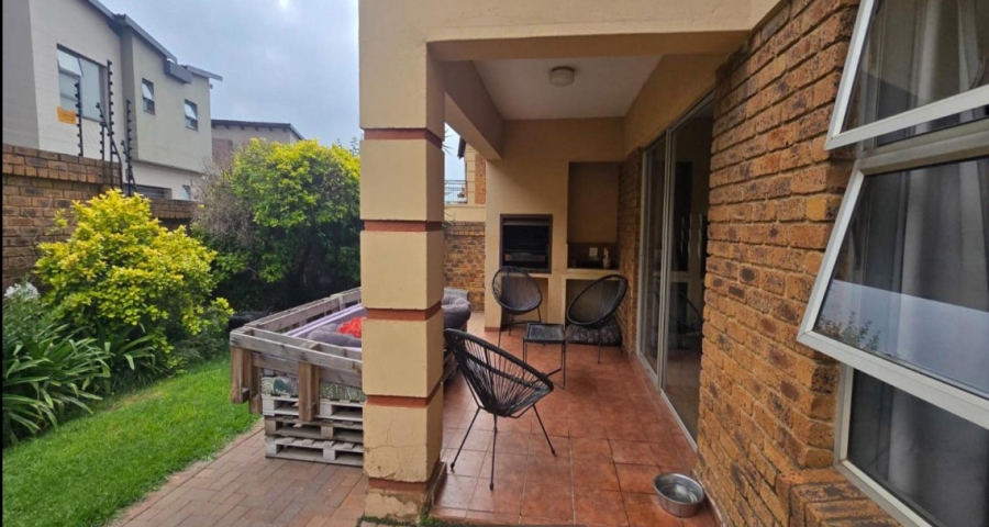 3 Bedroom Property for Sale in Glen Marais Gauteng
