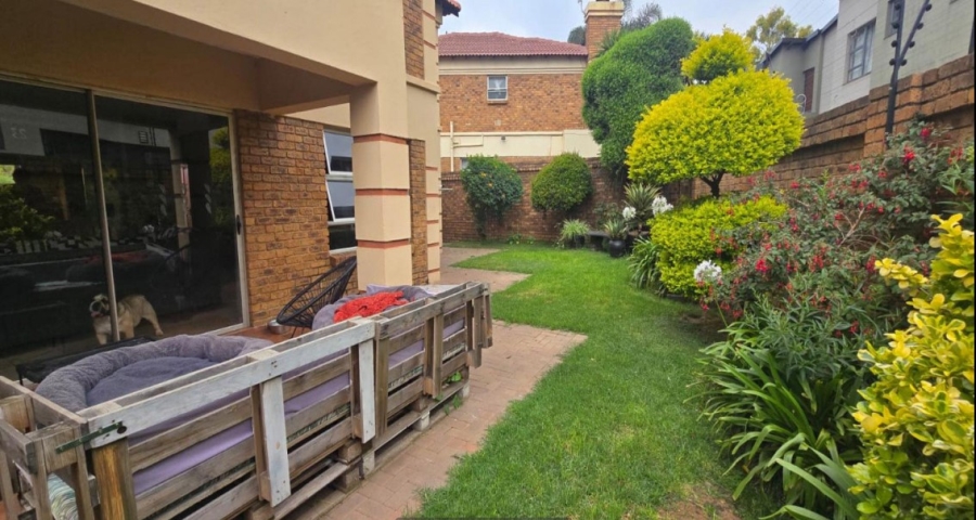 3 Bedroom Property for Sale in Glen Marais Gauteng